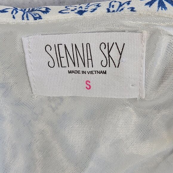 Sienna Sky Dress Womens S Button Front Floral Print Summer White Blue Strappy - Picture 2 of 16